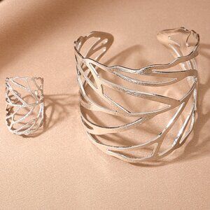 Sexy Hollow Out Leaf Alloy Wide Cuff Bangle & Cuff Ring Set, Platinum cut out